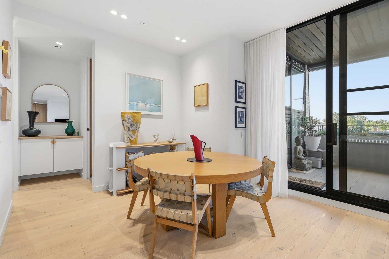 103/1B Deakin Street South, Hampton - Thumbnail 3