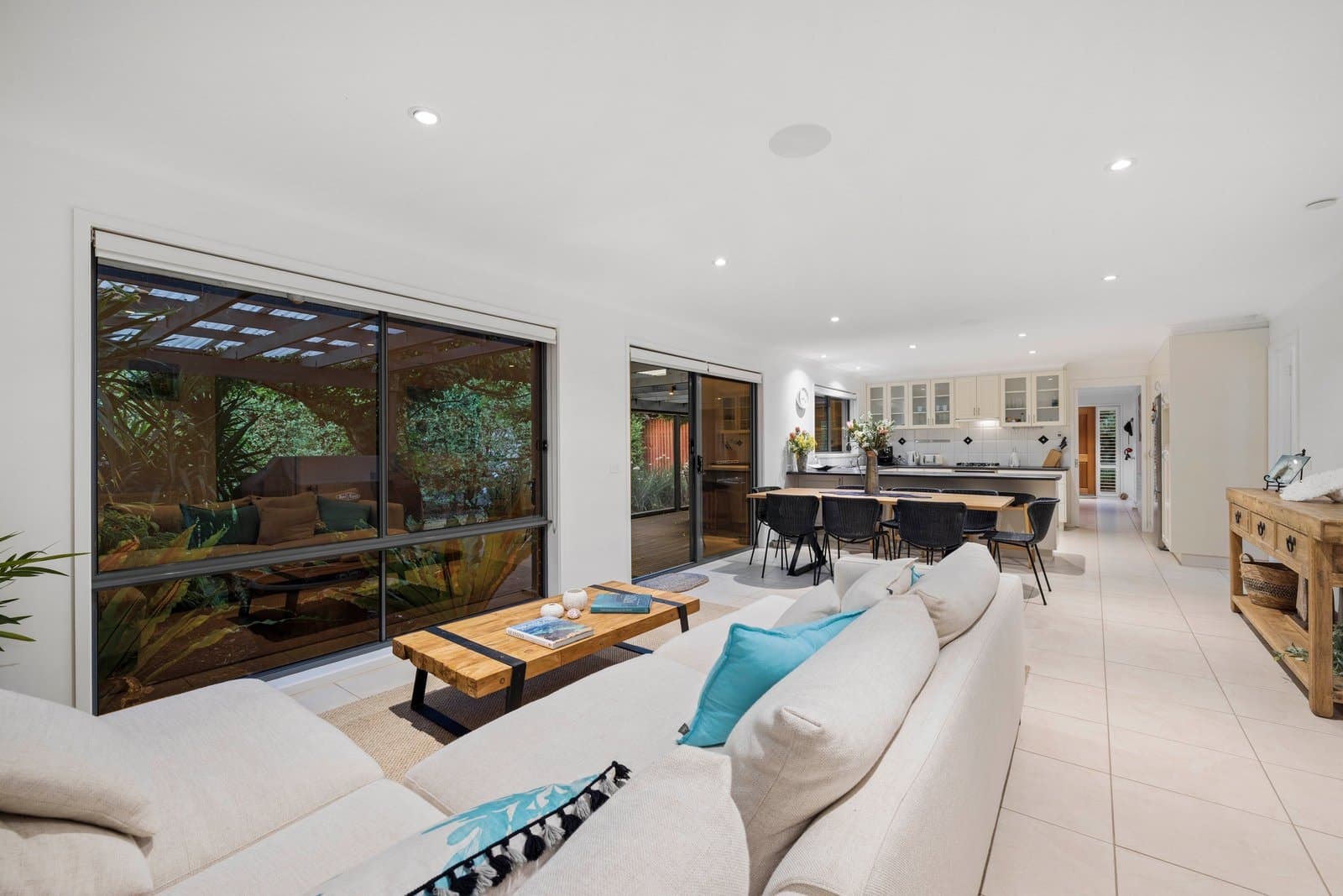 6 Marmaduke Street, Balnarring Beach - Thumbnail 4