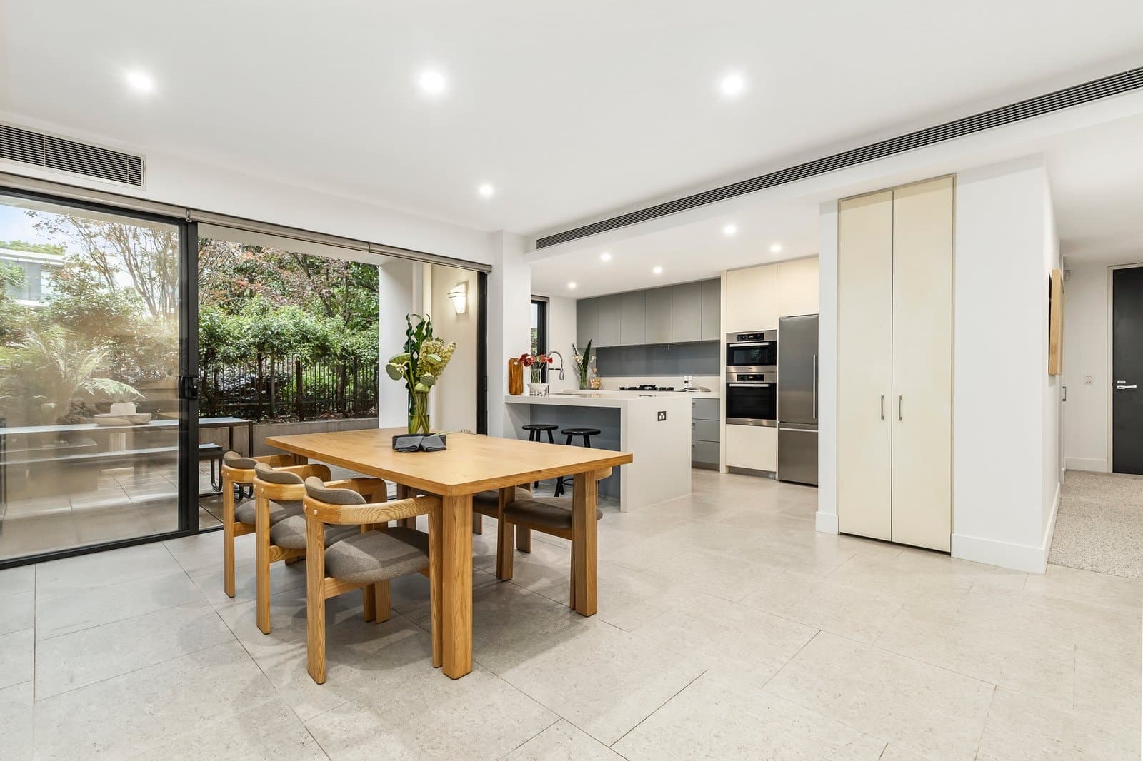 114/33 Wattle Road, Hawthorn - Thumbnail 7