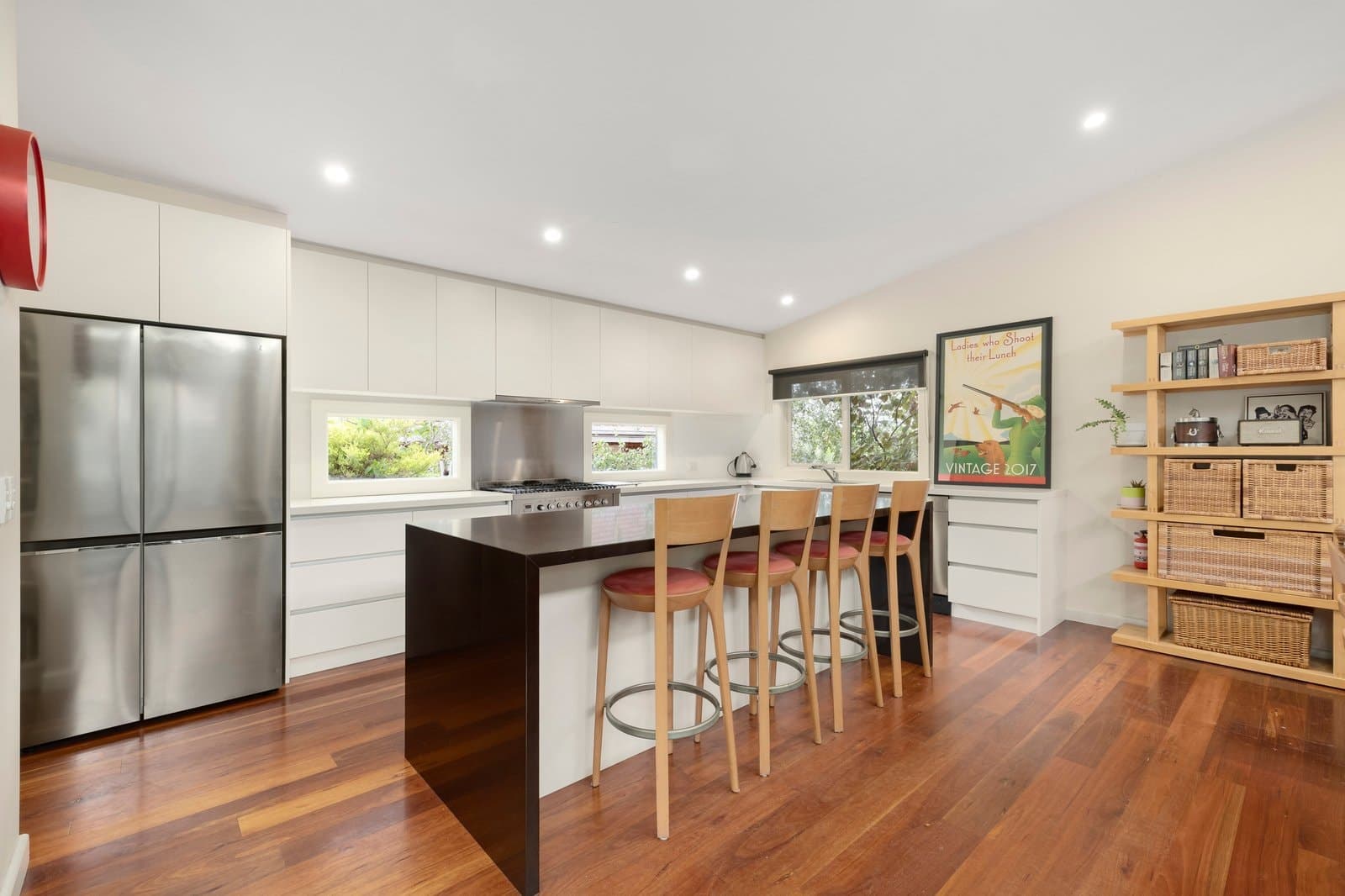 9 Everton Grove, Surrey Hills - Thumbnail 4