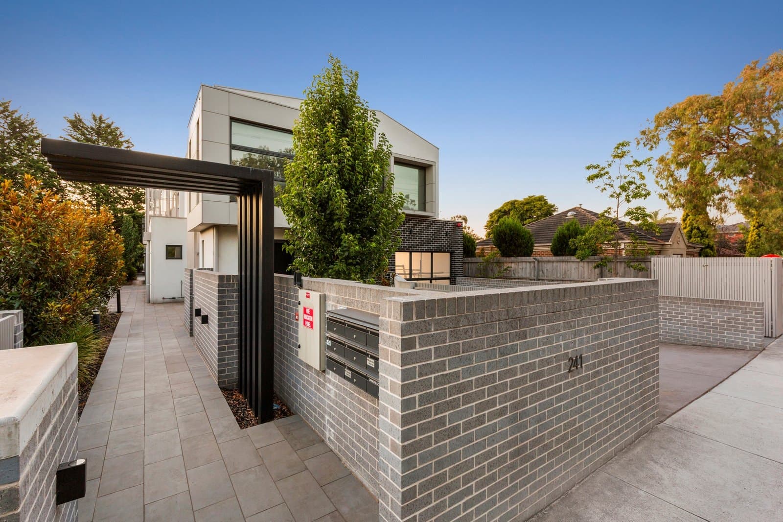 2/241 Bluff Road, Sandringham - Image 1