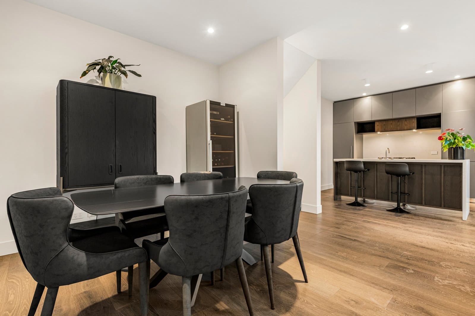2/241 Bluff Road, Sandringham - Thumbnail 2