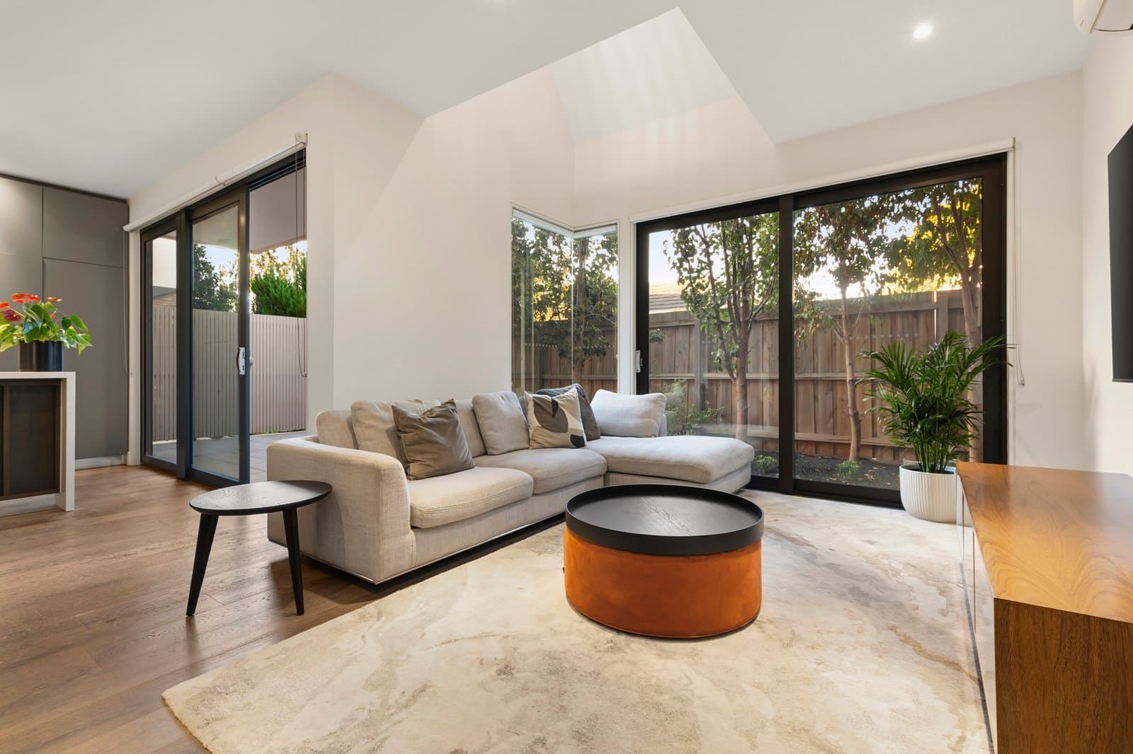 2/241 Bluff Road, Sandringham - Thumbnail 3