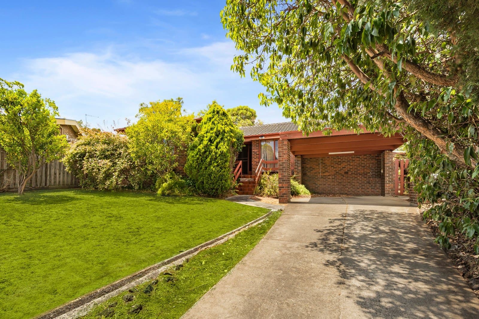 21 Worthing Avenue, Doncaster East - Thumbnail 2