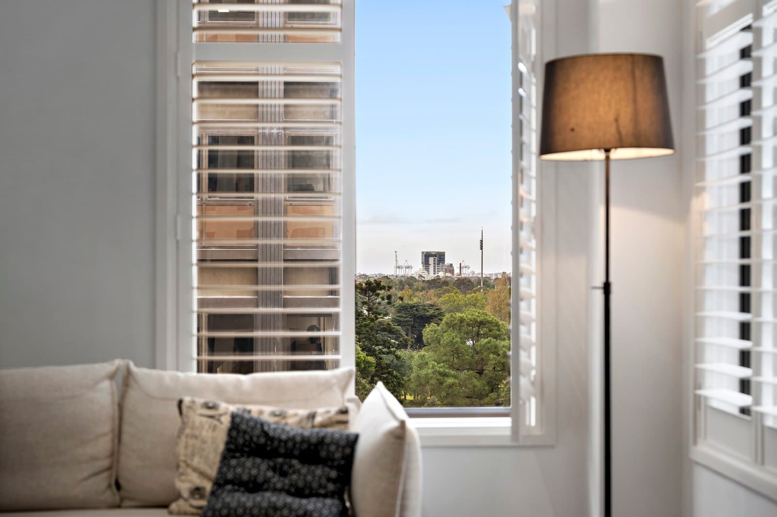 609/442 St Kilda Road, Melbourne - Thumbnail 4