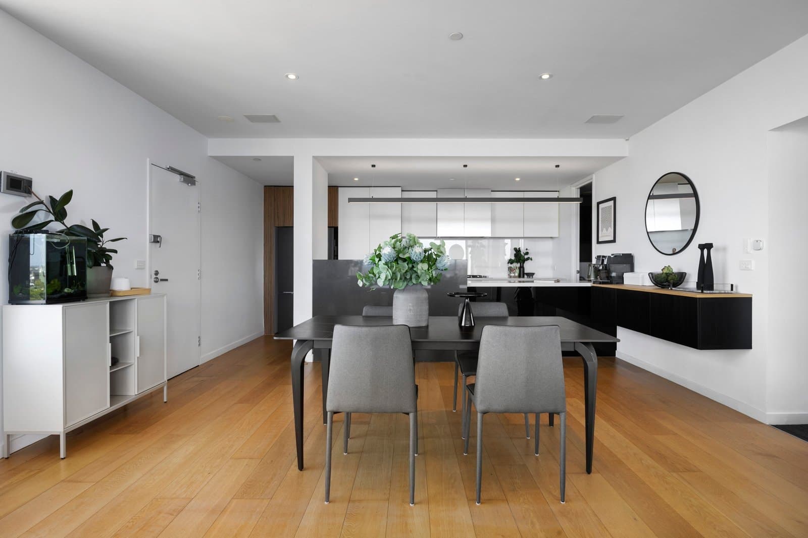1101/181-185 St Kilda Road, St Kilda - Thumbnail 7