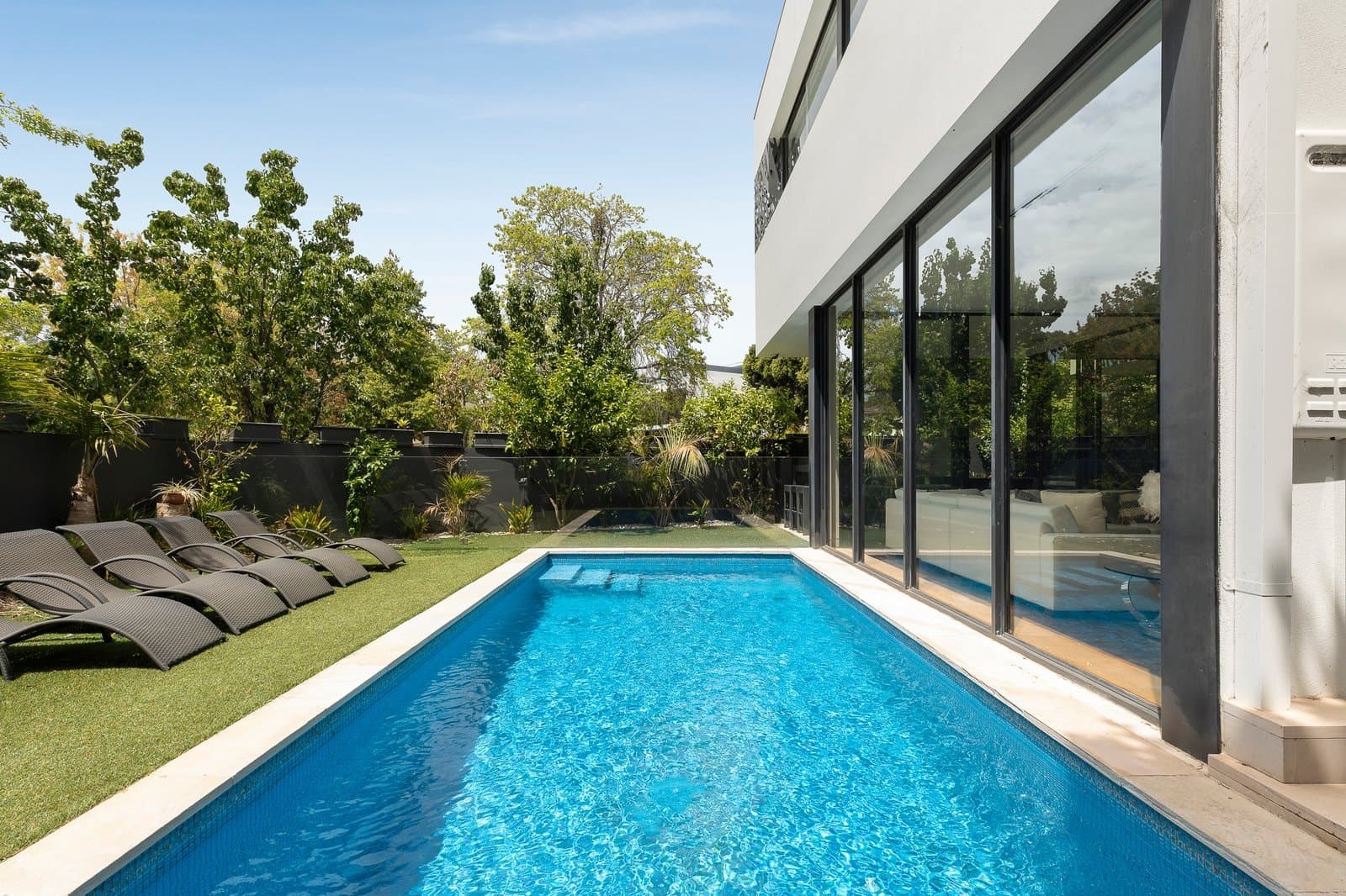 6 Agnes Avenue, Balwyn North - Image 1