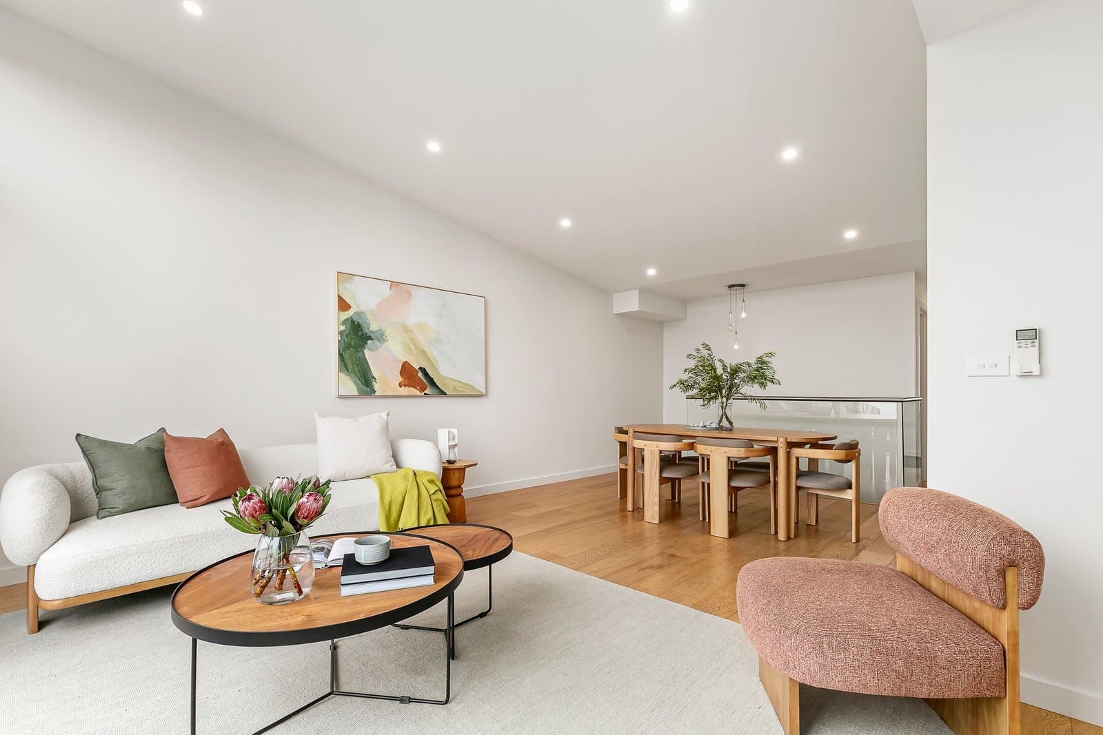 2/392 Belmore Road, Mont Albert North - Thumbnail 2