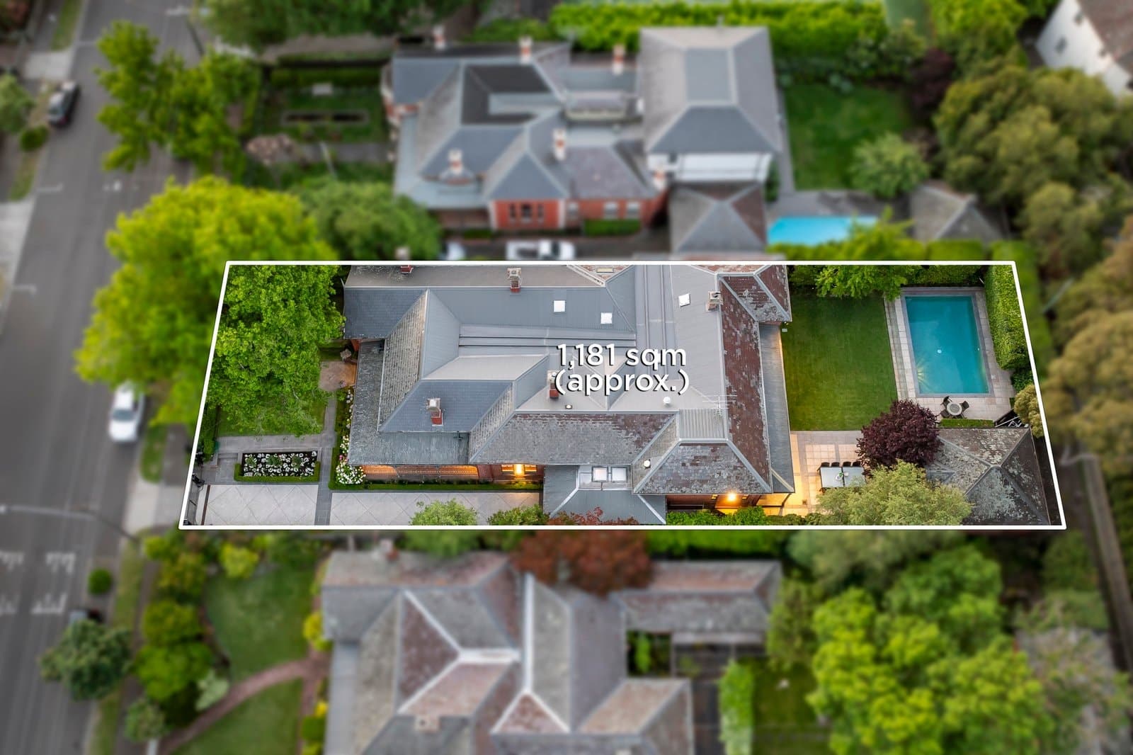 33 Hawthorn Grove, Hawthorn - Thumbnail 2