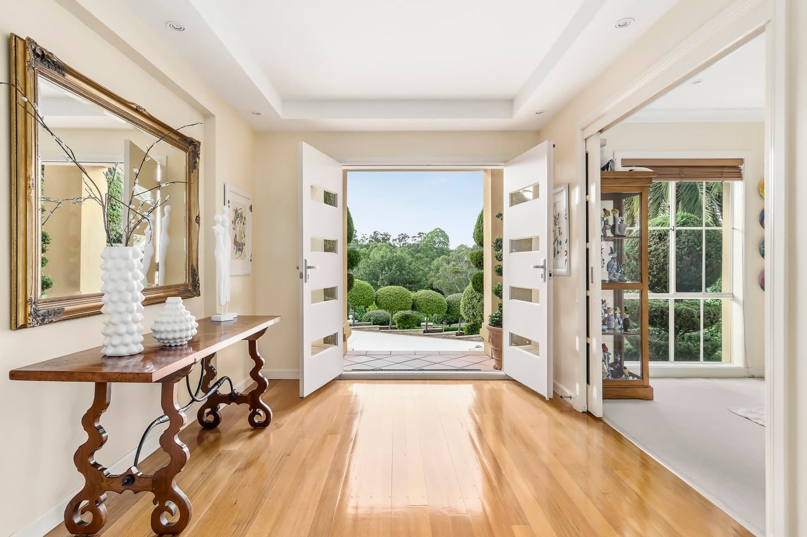 9 Villanova Court, Park Orchards - Thumbnail 5