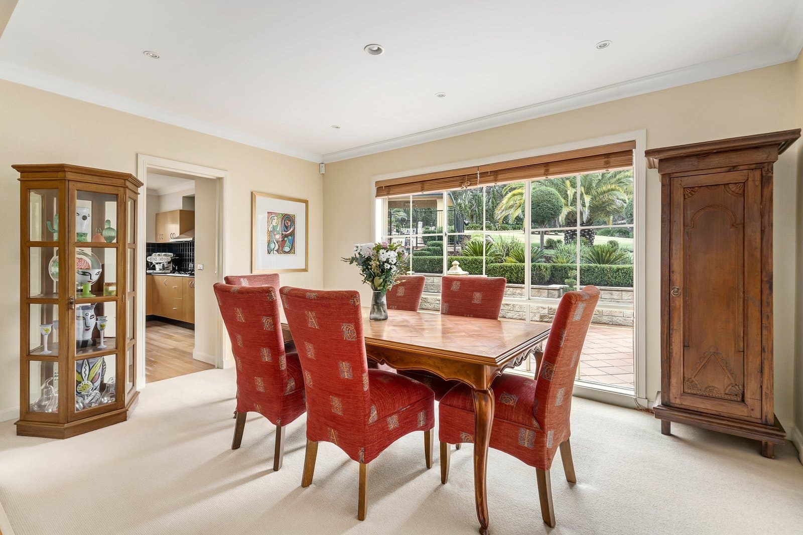 9 Villanova Court, Park Orchards - Thumbnail 8