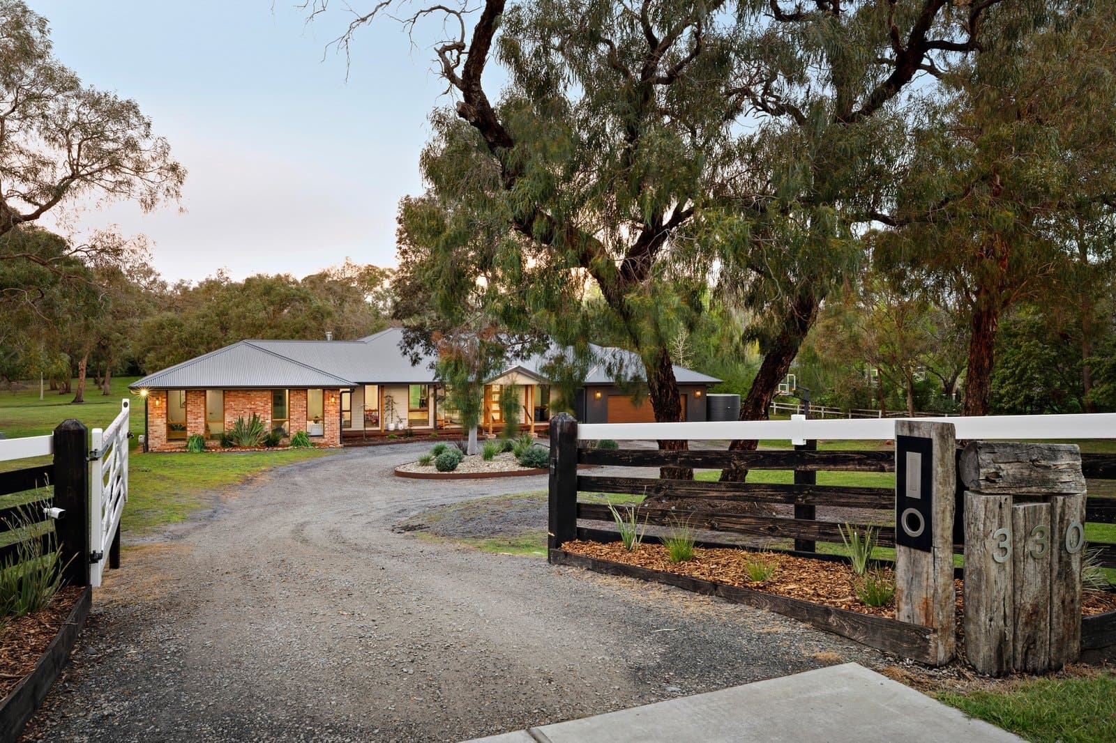 330 Warrandyte Road, Langwarrin South - Image 1