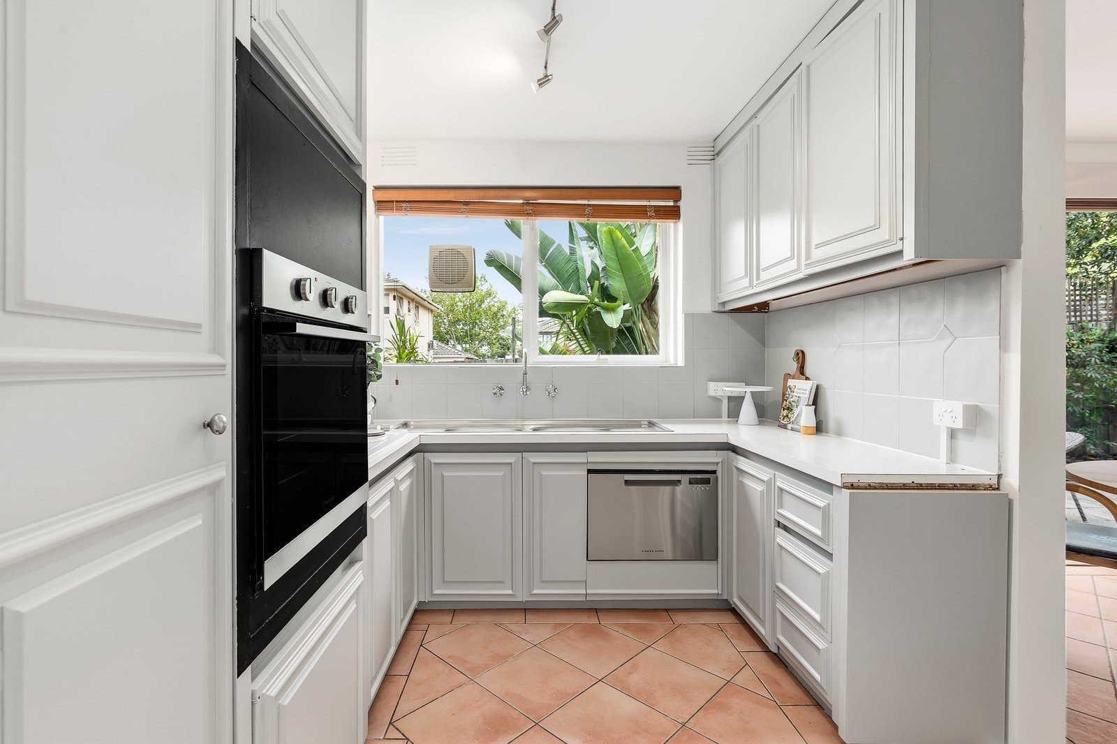 4/204 Brougham Street, Kew - Thumbnail 3