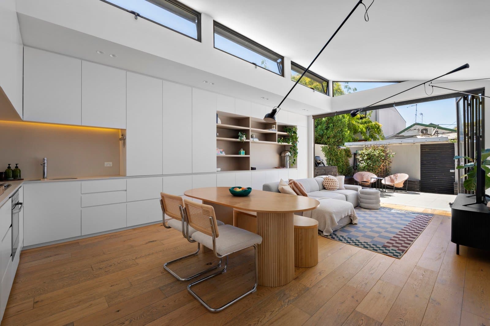 51 Kerferd Road, Albert Park - Thumbnail 2