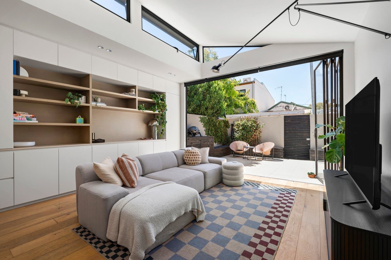 51 Kerferd Road, Albert Park - Thumbnail 4