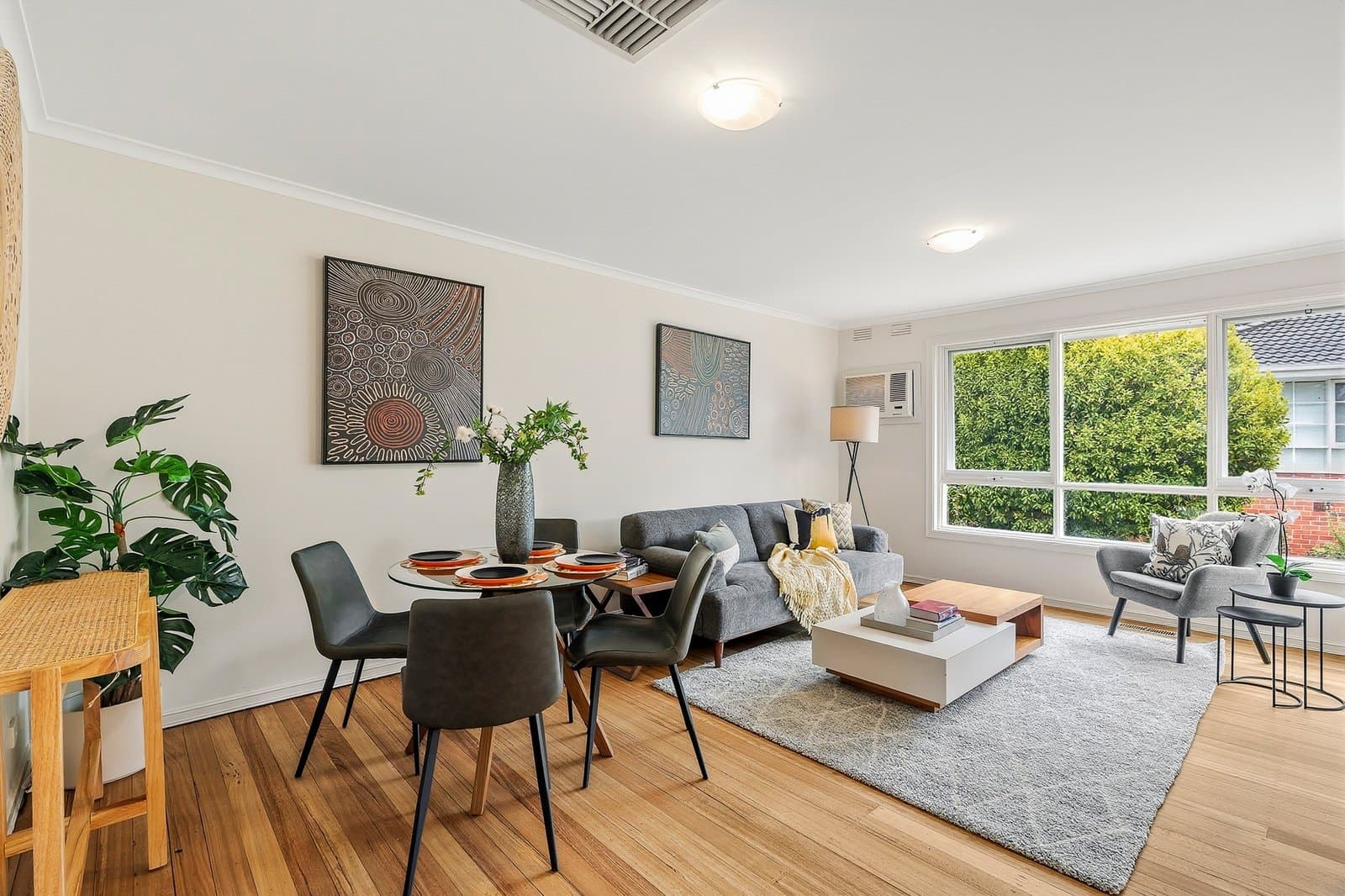 8/17 Kingsley Crescent, Mont Albert - Image 1