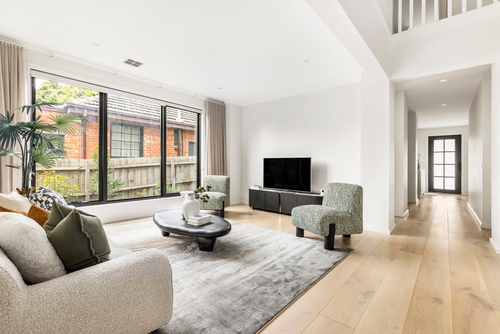 30 Glendale Street, Surrey Hills - Thumbnail 3
