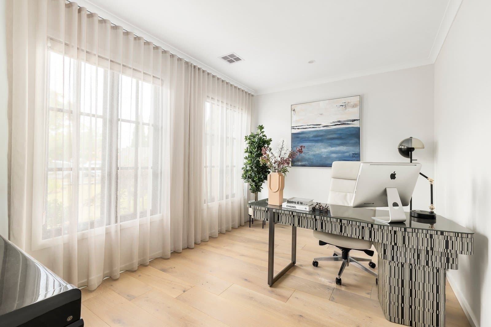 30 Glendale Street, Surrey Hills - Thumbnail 4