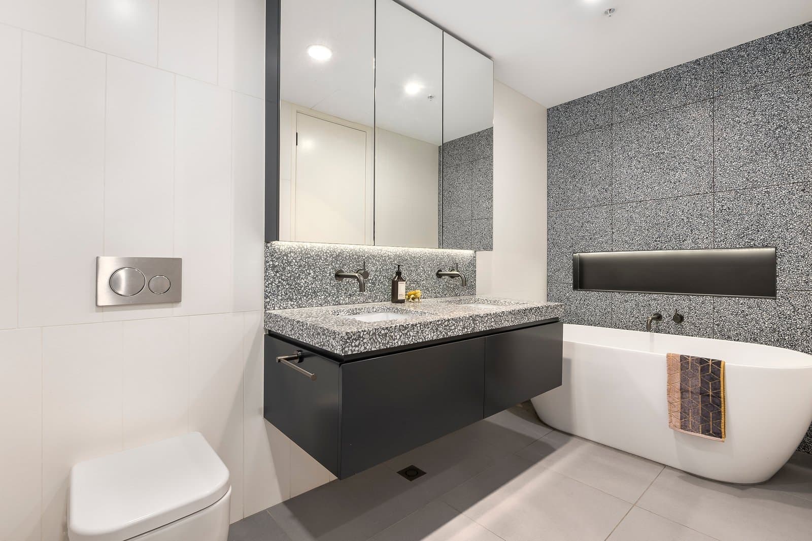 201/1571 Malvern Road, Glen Iris - Thumbnail 6