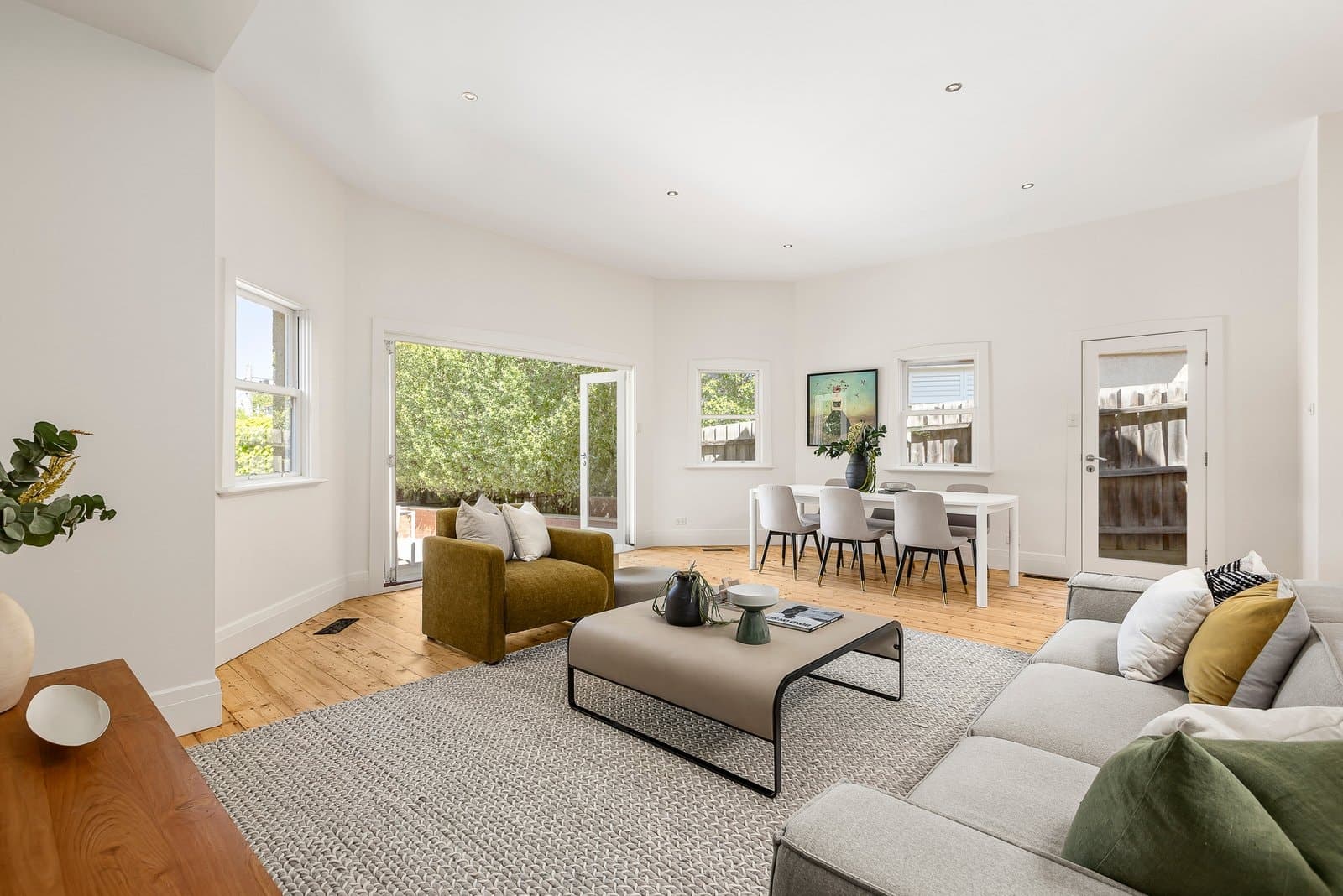 4 Lara Street, Malvern - Thumbnail 2