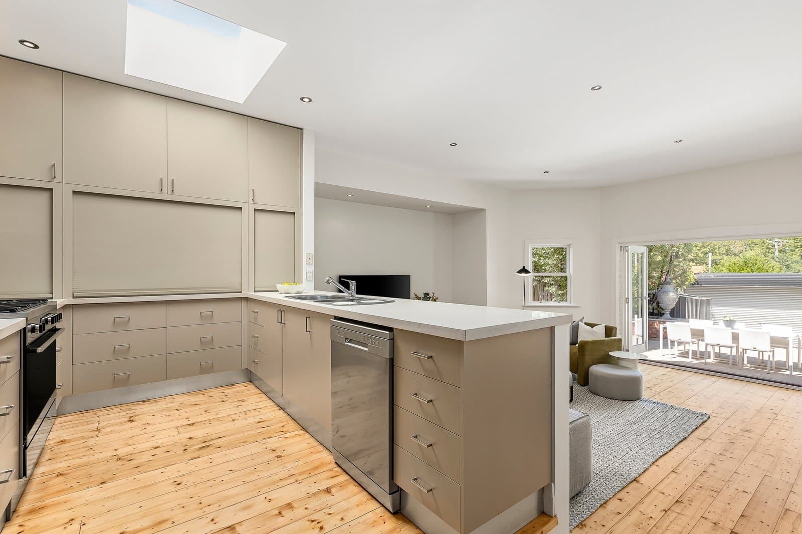 4 Lara Street, Malvern - Thumbnail 8