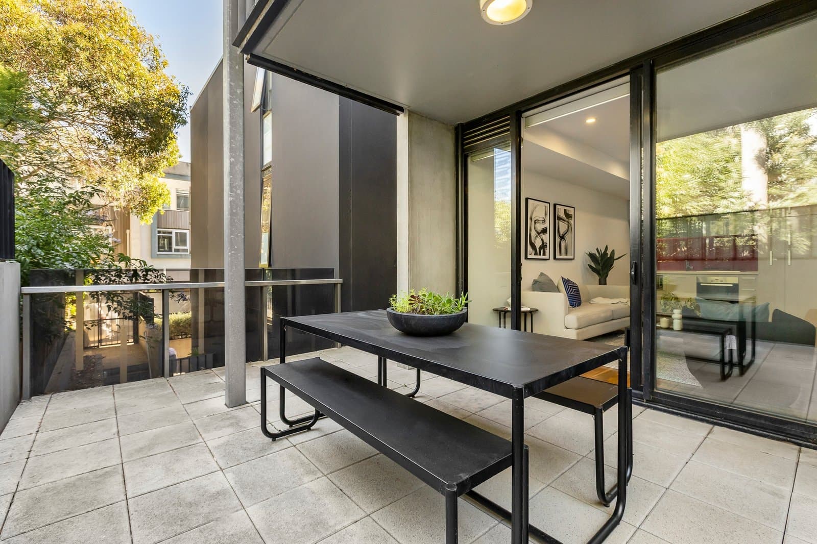 120/81-83 Riversdale Road, Hawthorn - Thumbnail 2