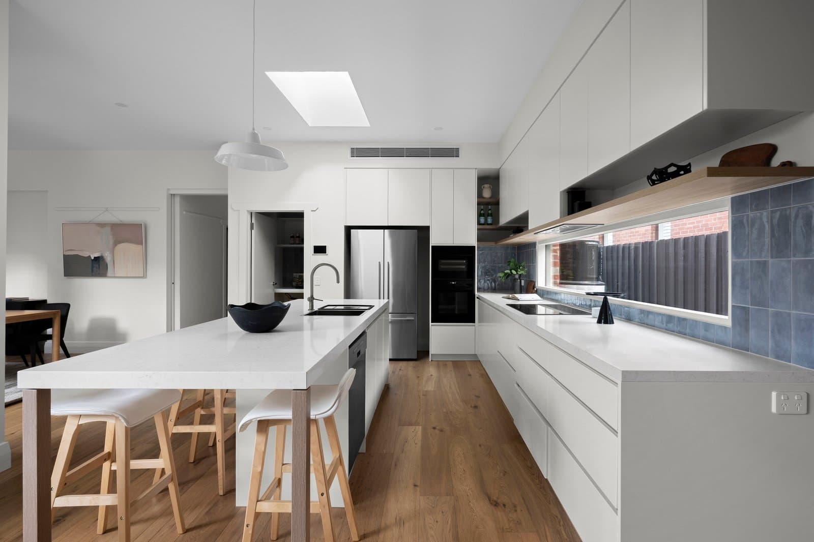 28 Normanby Avenue, Caulfield North - Thumbnail 5