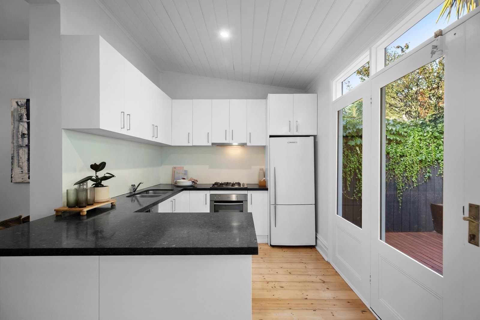 6 Frederick Street, Windsor - Thumbnail 5
