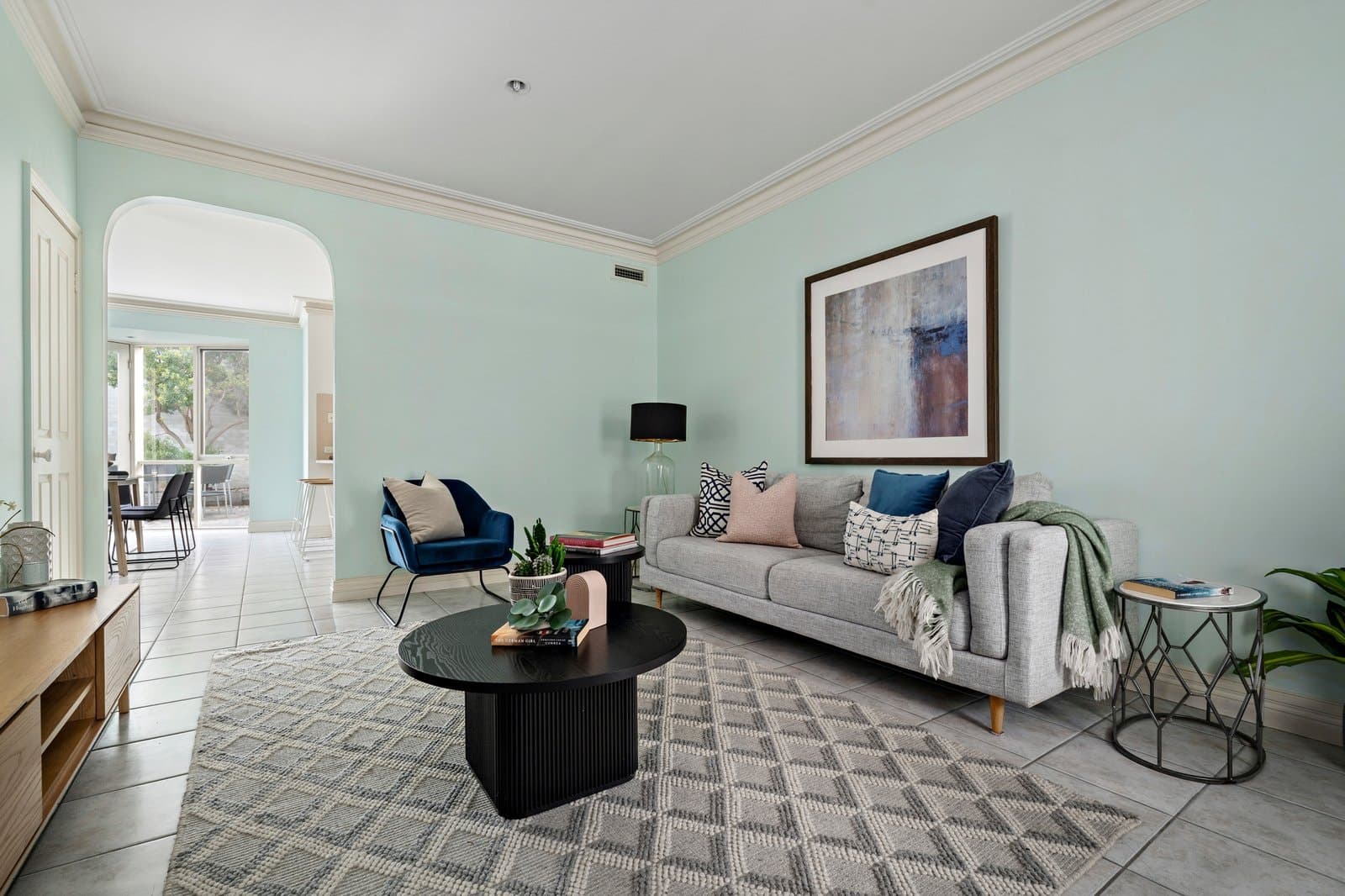 1/12 Barlow Street, Port Melbourne - Thumbnail 3