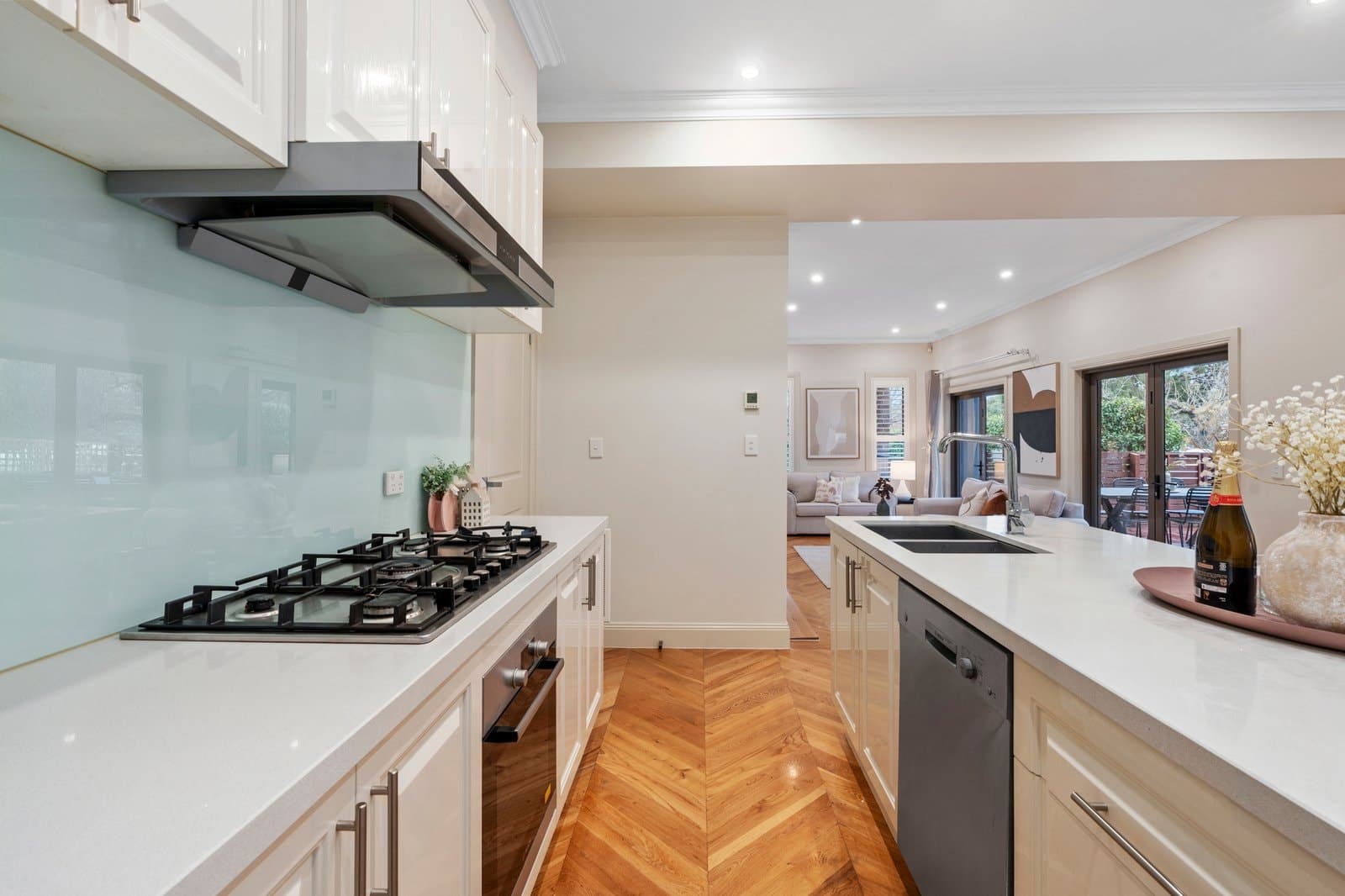 1/15 Somerset Road, Glen Iris - Thumbnail 5