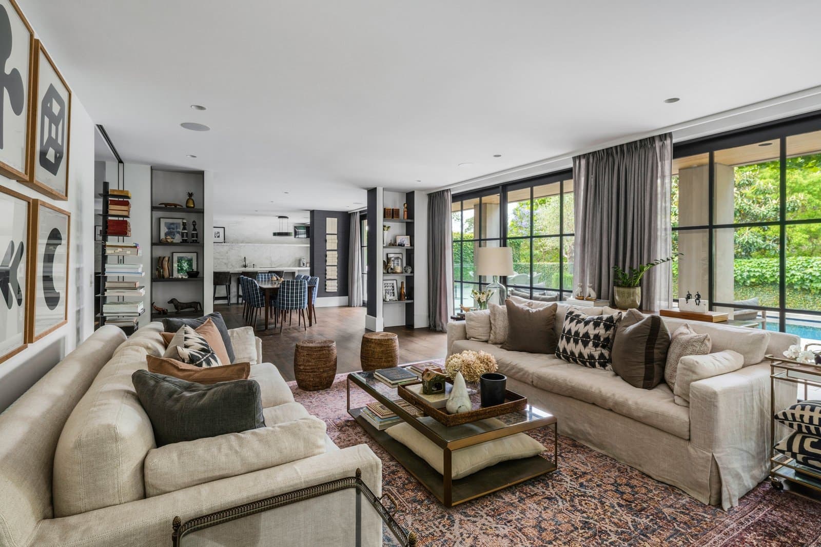 18 Winifred Crescent, Toorak - Thumbnail 6