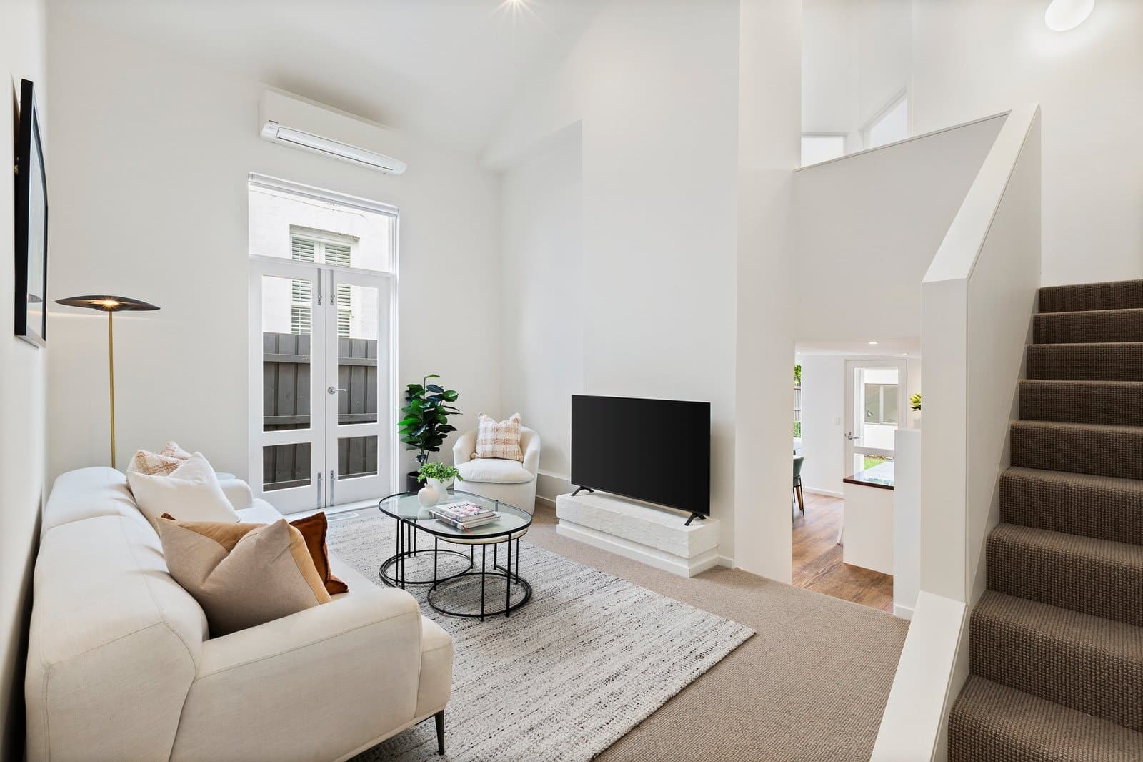 94 Edgevale Road, Kew - Thumbnail 7