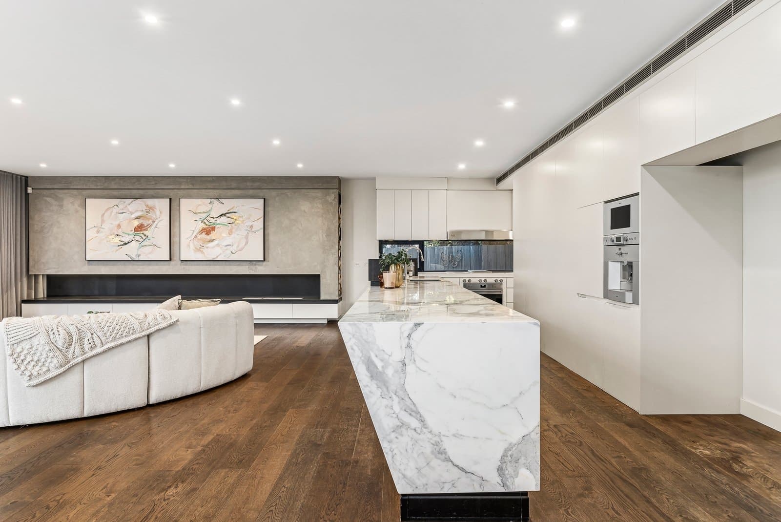 2/1 Tower Place, Hawthorn East - Thumbnail 3