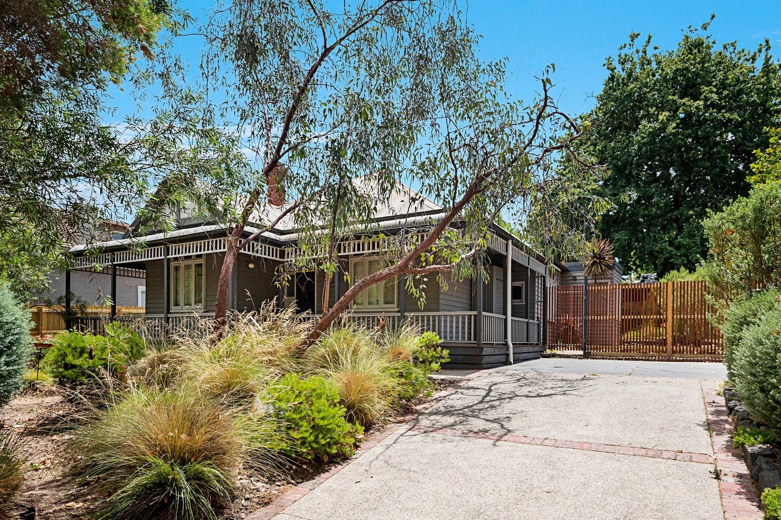 37 Kingston Road, Surrey Hills - Image 1