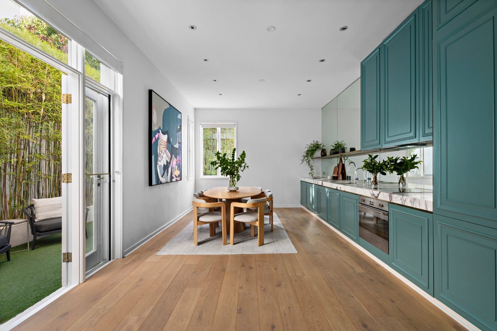 16 Mary Street, St Kilda West - Thumbnail 2
