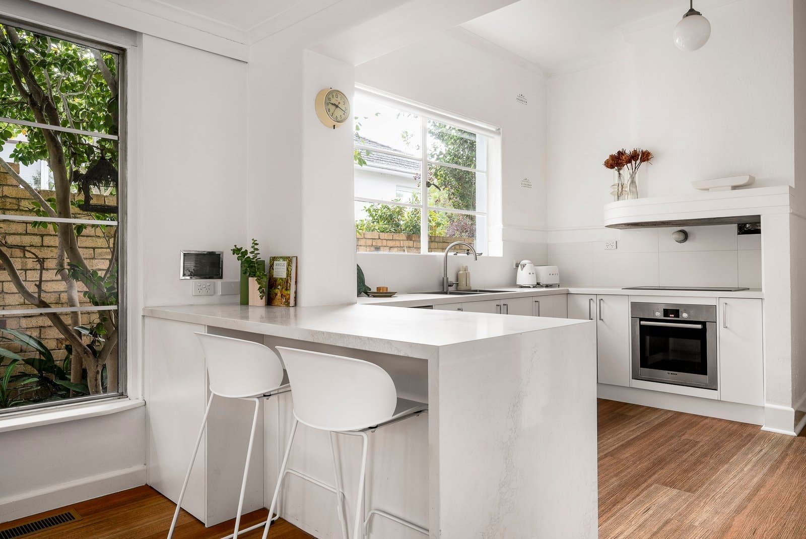 1176 Burke Road, Balwyn North - Thumbnail 3