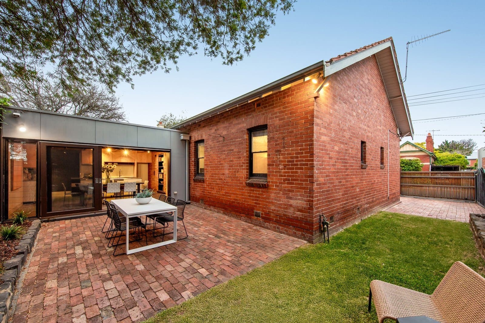 57 Octavia Street, St Kilda - Thumbnail 2
