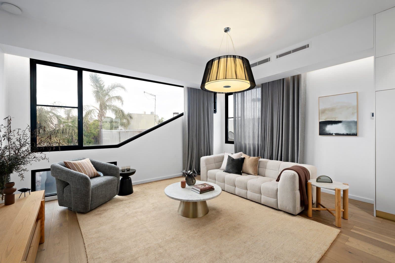 57/15 Beach Street, Port Melbourne - Thumbnail 4