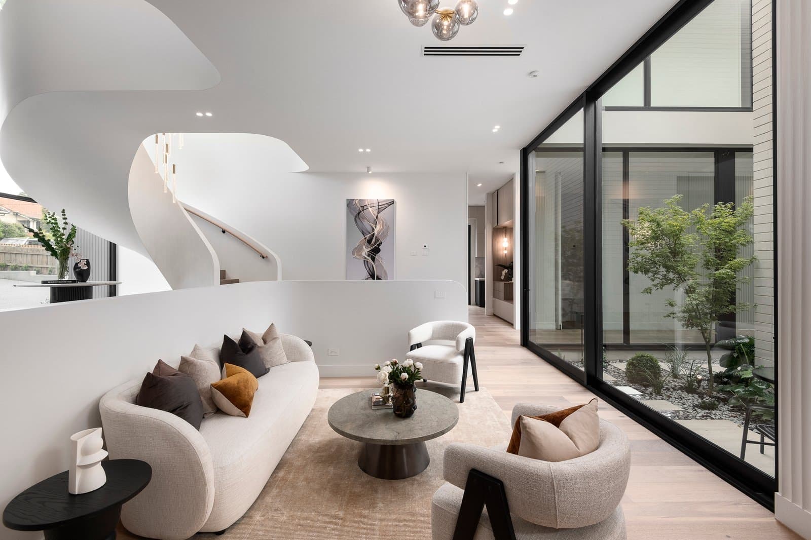 27 Rosedale Road, Glen Iris - Thumbnail 4