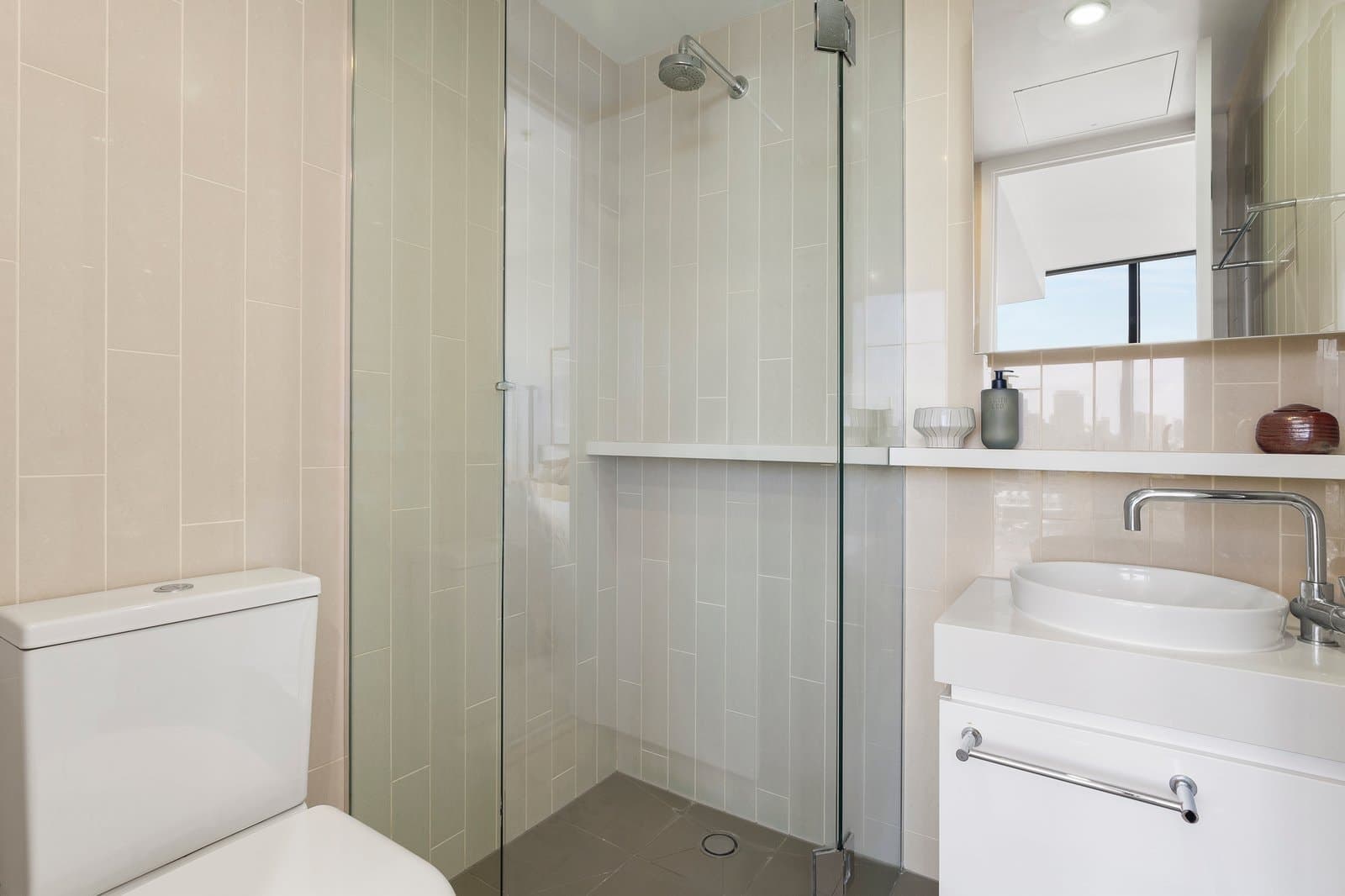 907/338 Kings Way, South Melbourne - Thumbnail 4