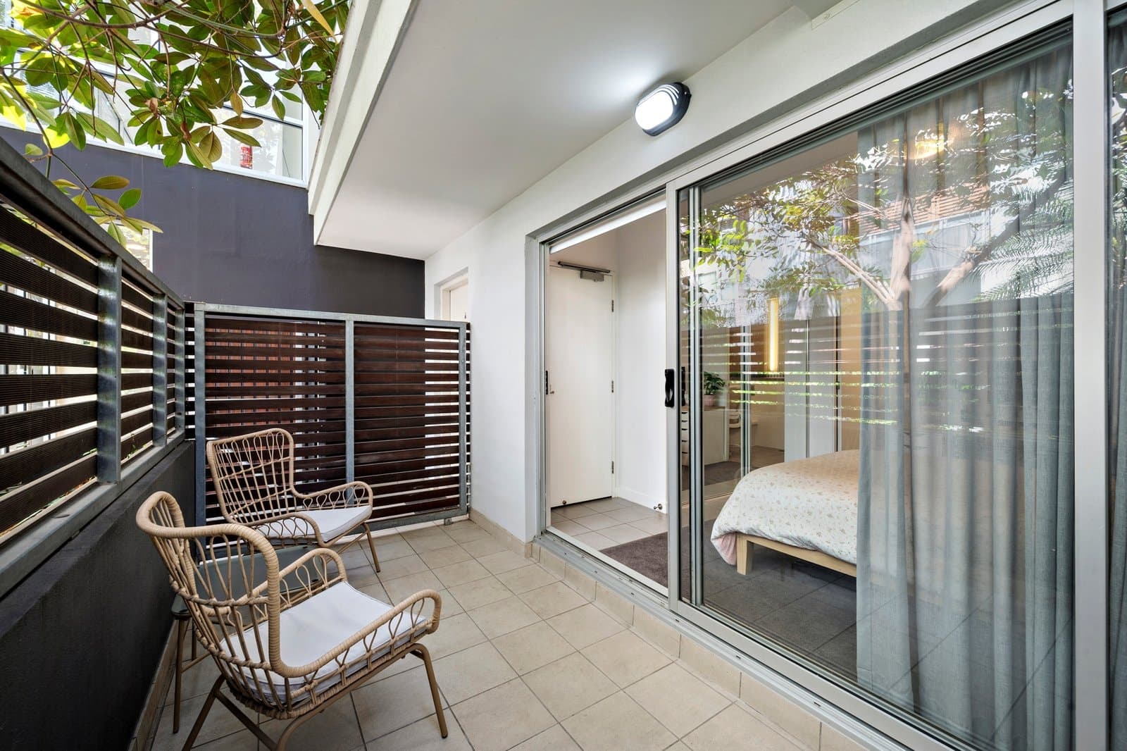 106/135 Inkerman Street, St Kilda - Thumbnail 3