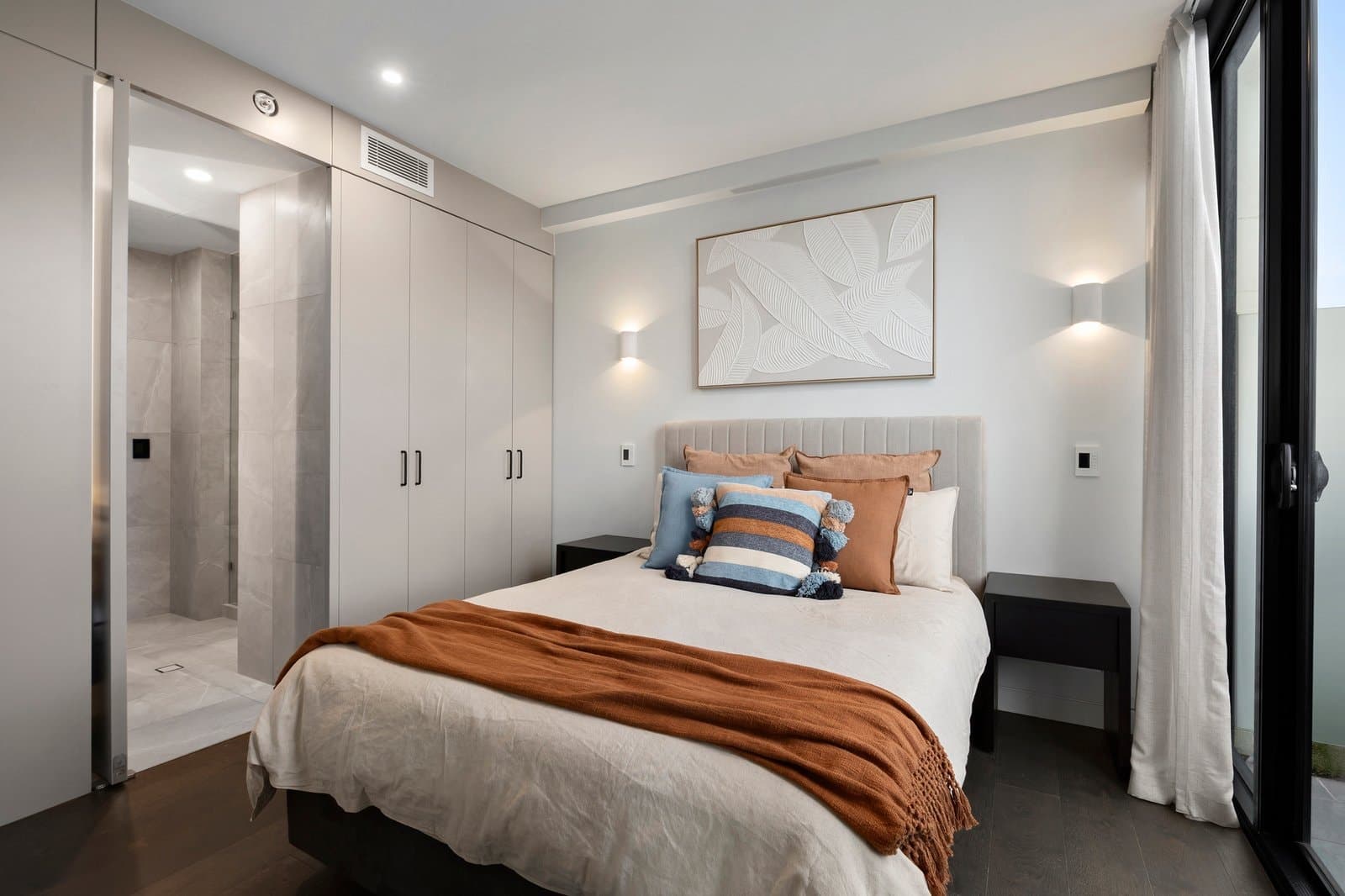 901/57 Bay Street, Port Melbourne - Thumbnail 6