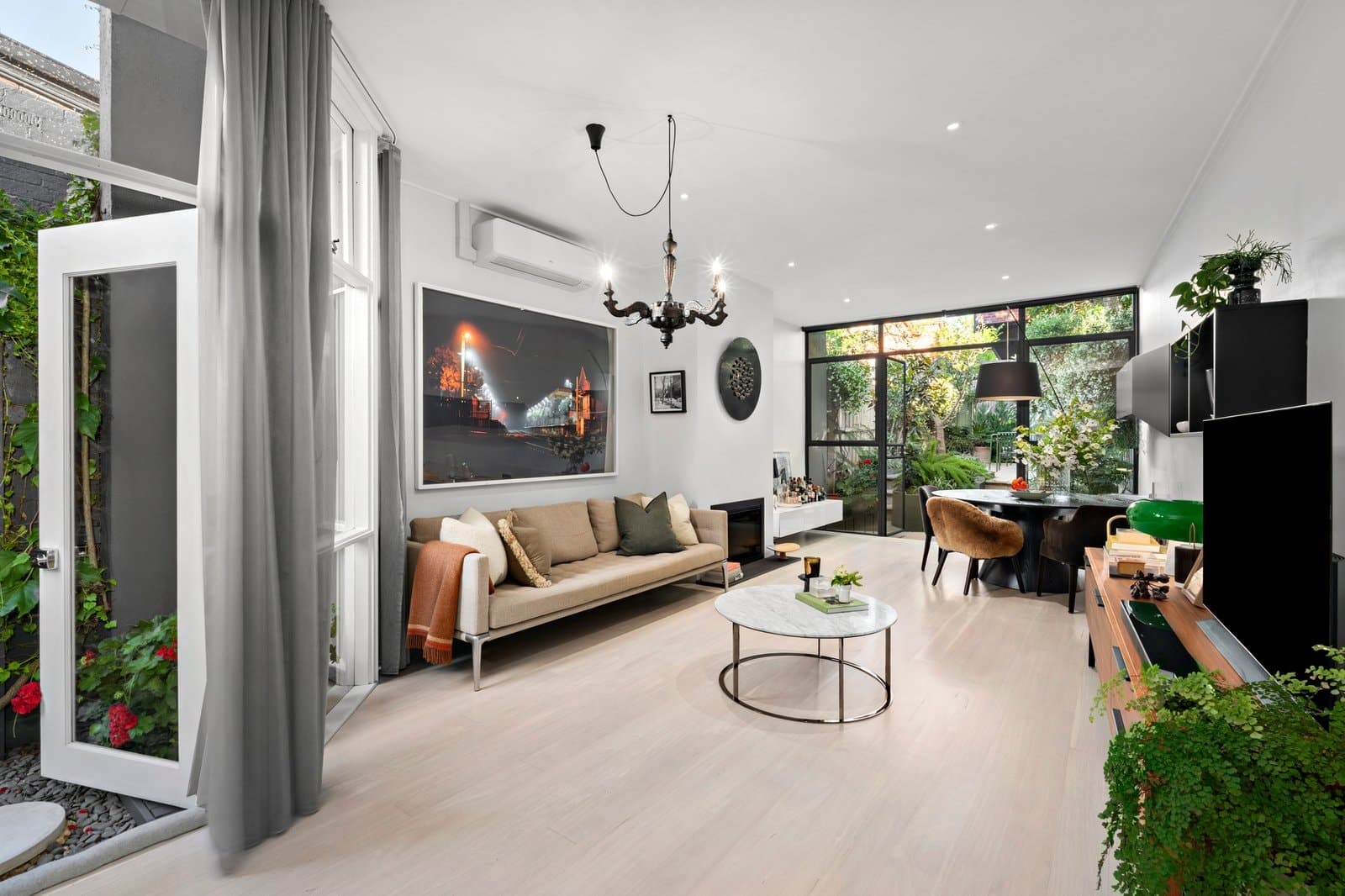 64 Surrey Road, South Yarra - Image 1