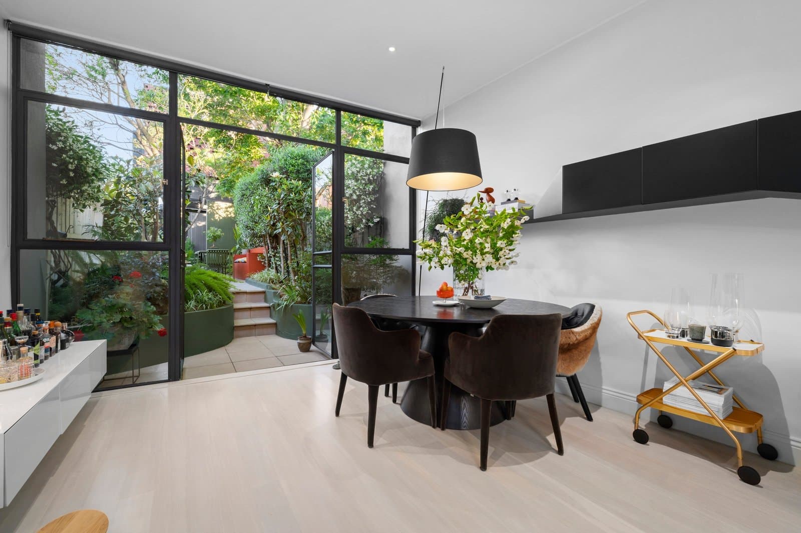 64 Surrey Road, South Yarra - Thumbnail 4