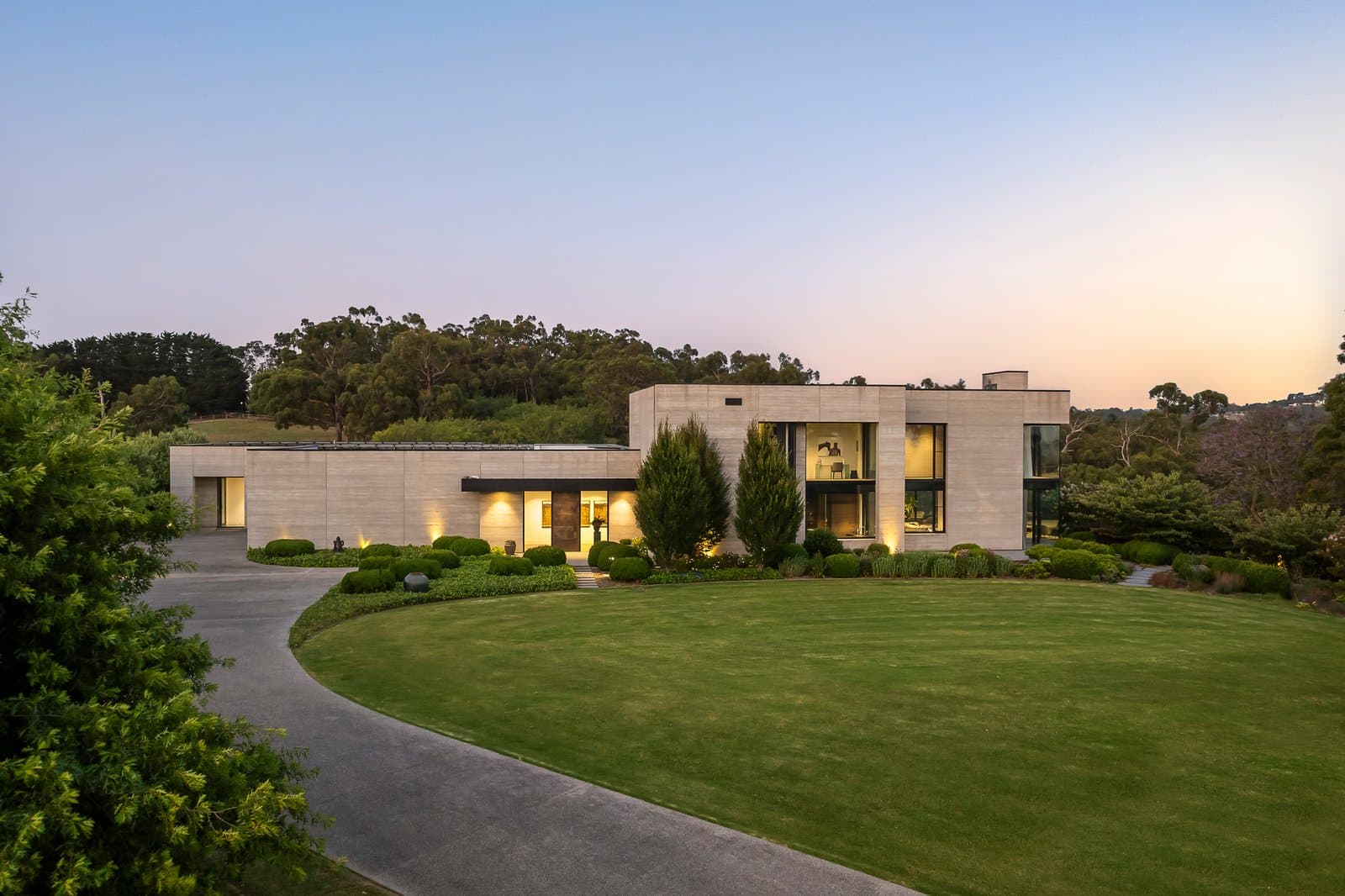 3 Hilden Drive, Harkaway - Thumbnail 2
