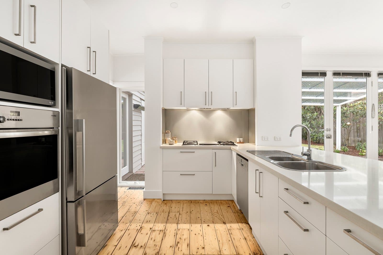 9 Cobden Street, Kew - Thumbnail 5