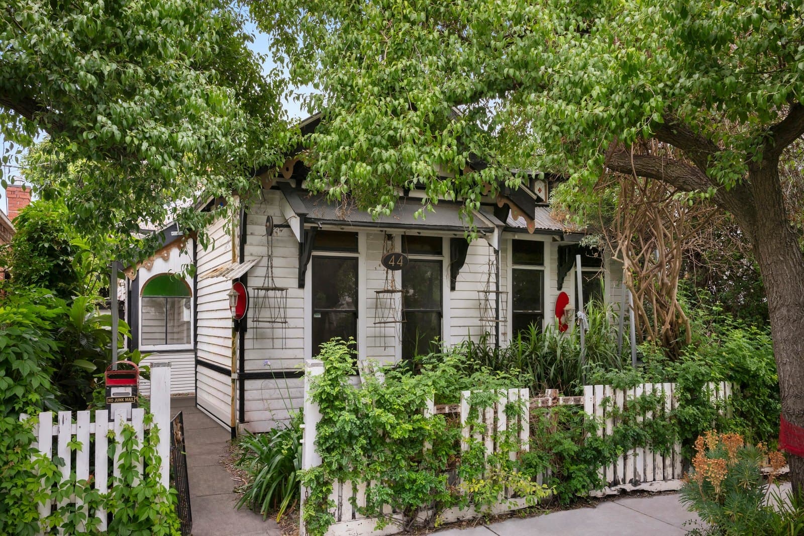 44 Edsall Street, Malvern - Thumbnail 2