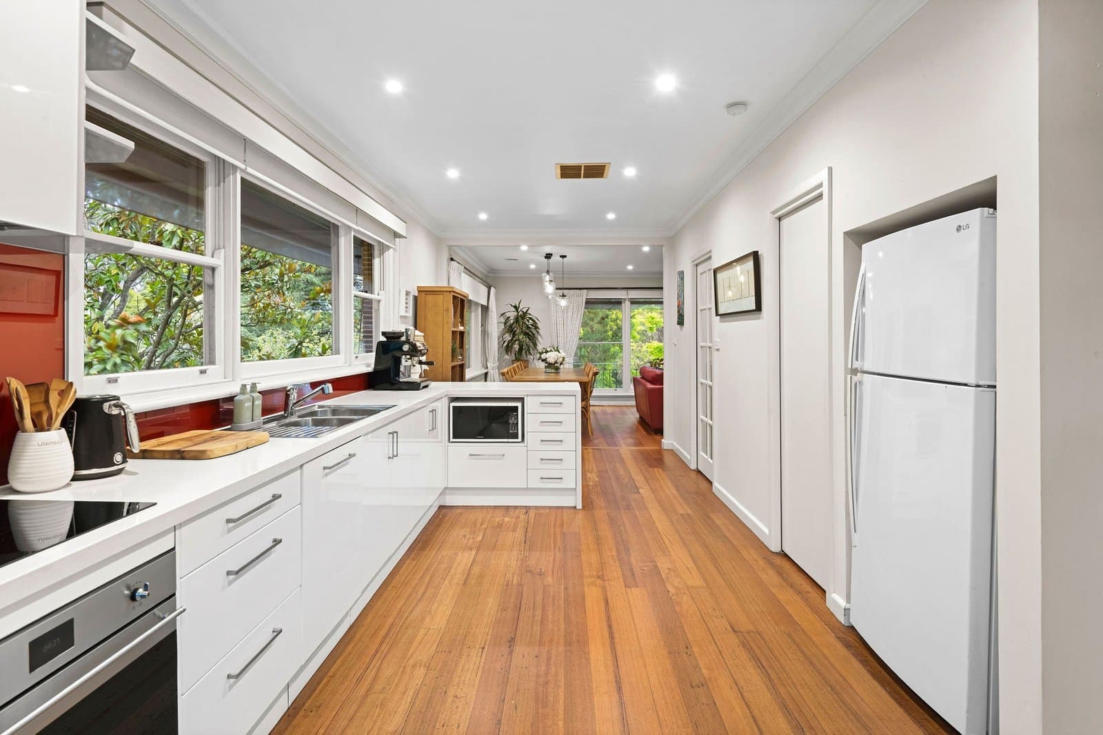 11 Bareena Drive, Mount Eliza - Thumbnail 2