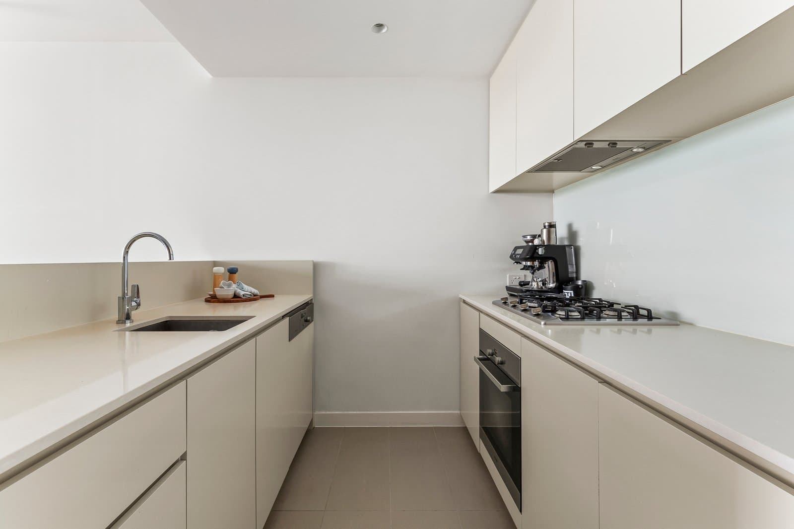 210/14 Elizabeth Street, Malvern - Thumbnail 4