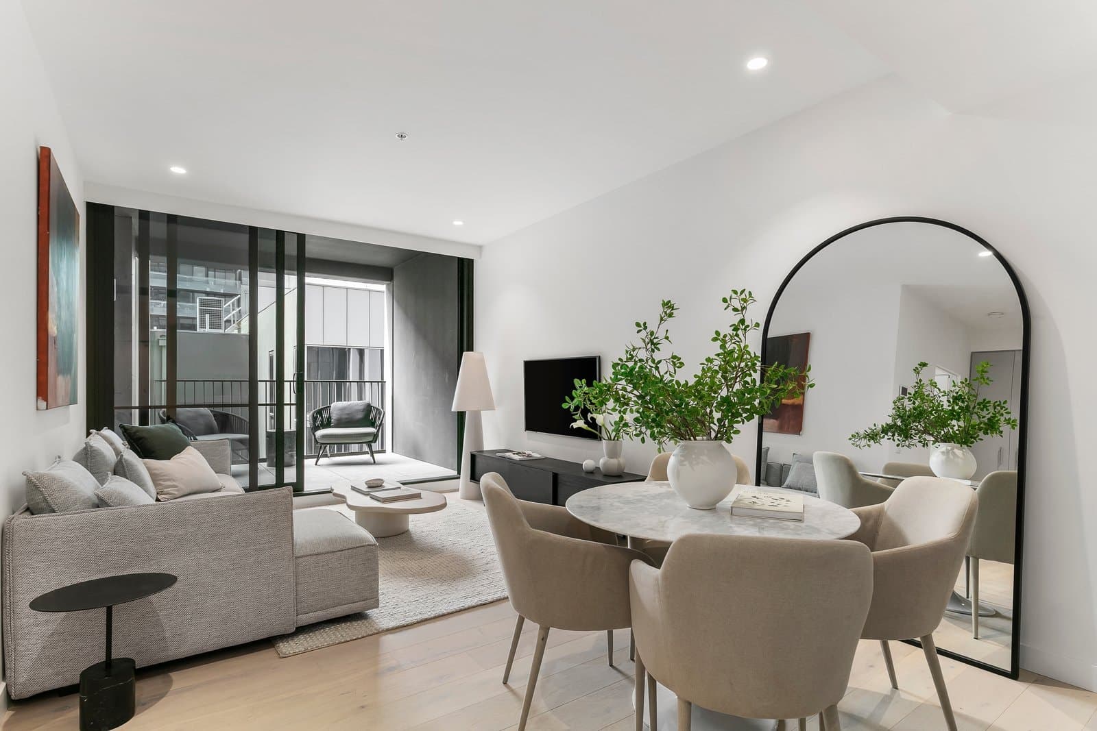 202/127 Cardigan Street, Carlton - Thumbnail 2